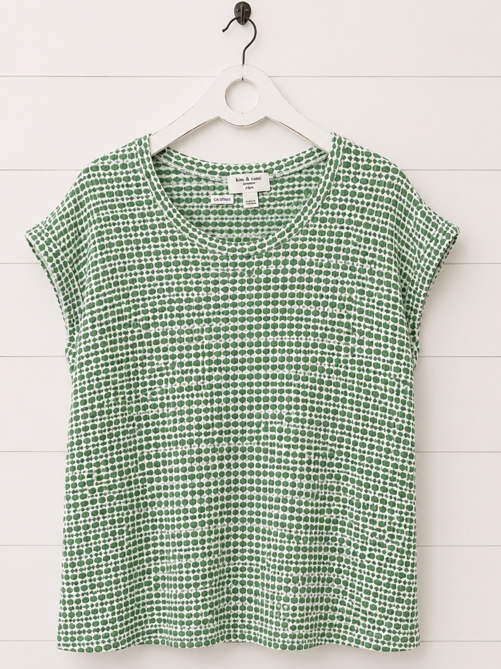 Kim & Cami Green Dot Short Sleeve Tee